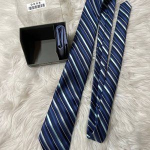Michael Kors Necktie with Handkerchief